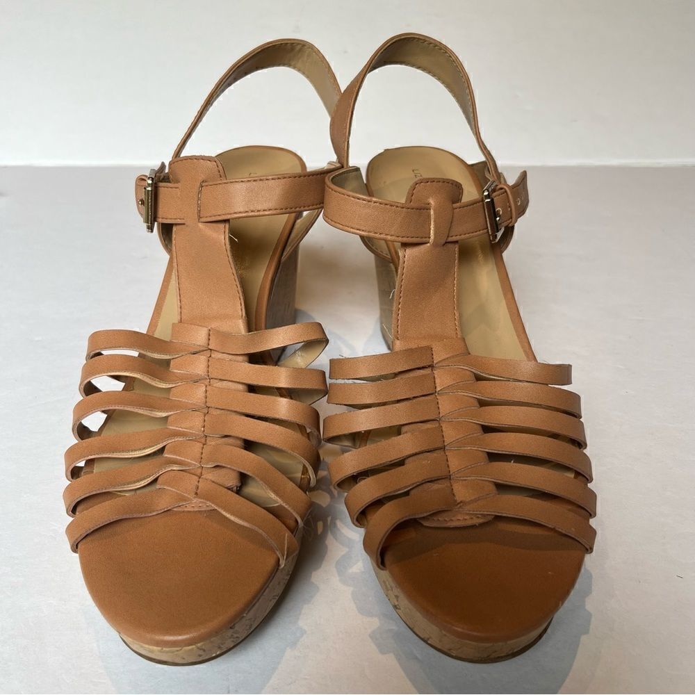 Liz Claiborne Women's Wedge Sandals Strappy Tan Size 11M - Picture 2 of 8